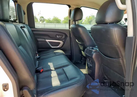 2018 Nissan Titan Xd Sl z USA, uszkodzony, nr VIN 1N6BA1F42JN523415